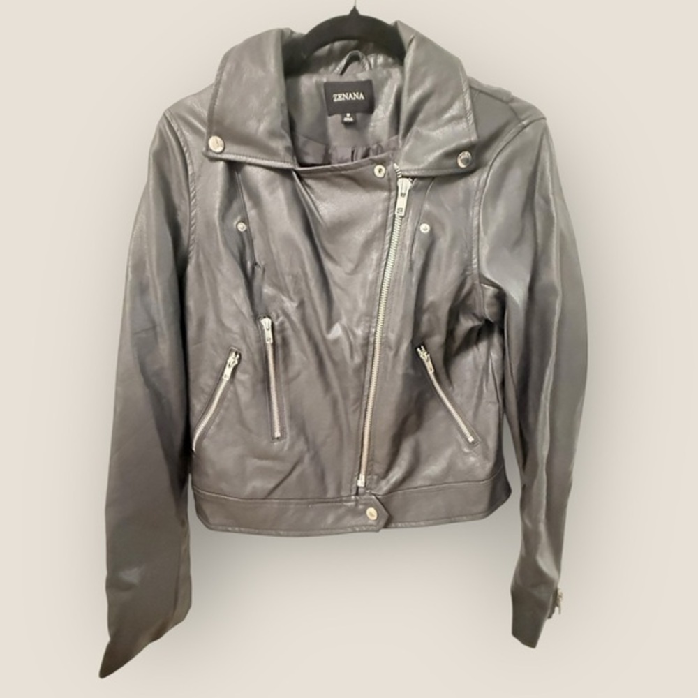Zenana Black Faux Leather Women's Cropped Motorcycle Jacket Sz M EUC AE